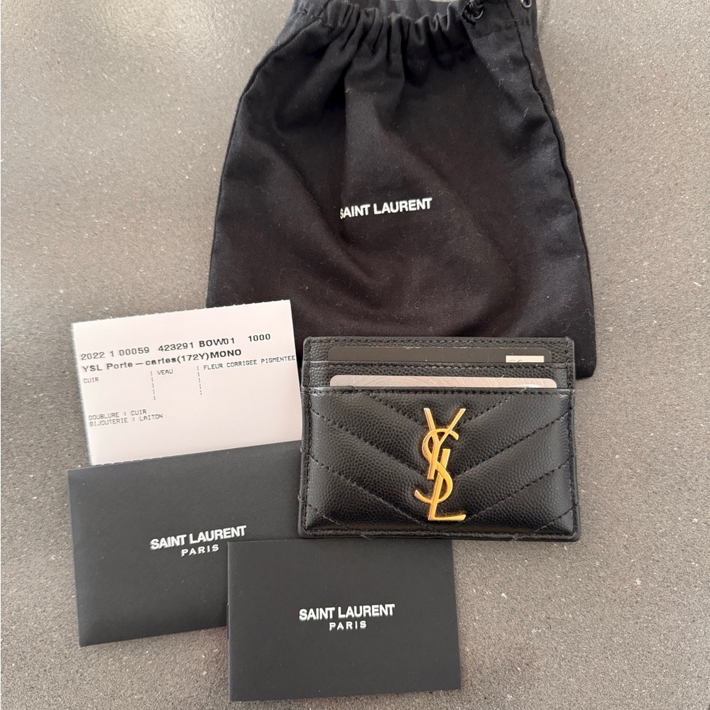 YSL CASSANDRE MATELASSÉ CARD CASE